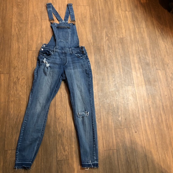 refuge Denim - ✨B2G1✨Refuge distressed dark wash denim overalls